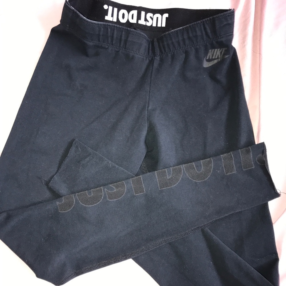 Nike Ladies Black Leggings